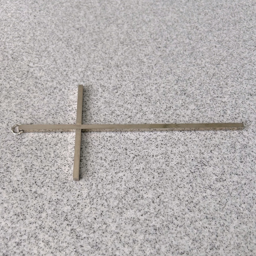 CROSS Contemporary Modern Silver color Metal Wall hanging Home decor Like new - Picture 9 of 11